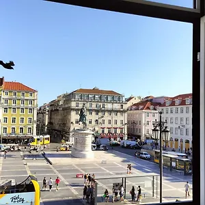 Hostel Figueira House In Beira Minho, Lizbona